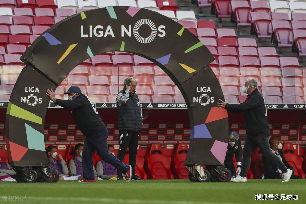 九游体育-包含清晨葡超传出新动向，孟菲斯灰熊状态回暖，管理层表态：更衣室稳定，训练强度明显提升的词条